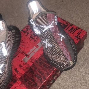Yeezy 350 size 9